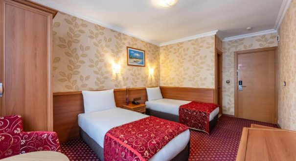 BRISTOL HOTEL