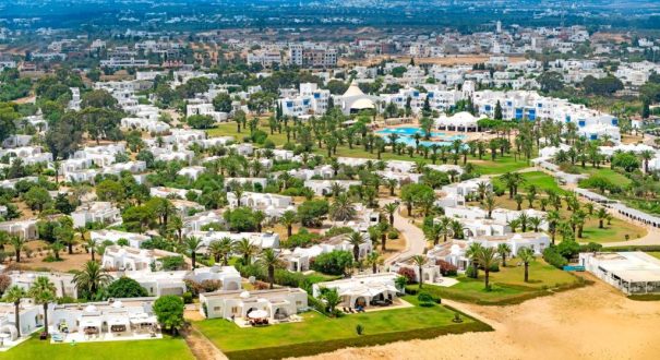 THE MIRAGE RESORT HOTEL