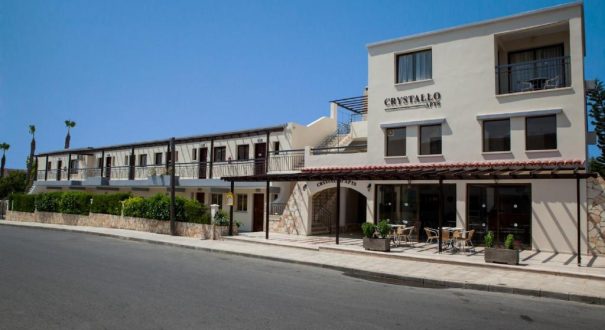 CRYSTALLO APARTMENT HOTEL