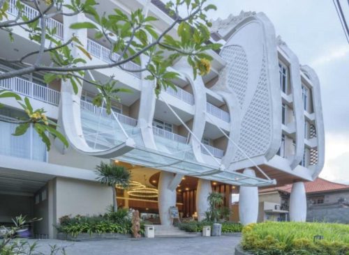 BEDROCK KUTA HOTEL