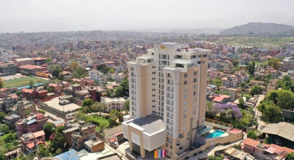 CROWNE IMPERIAL HOTEL