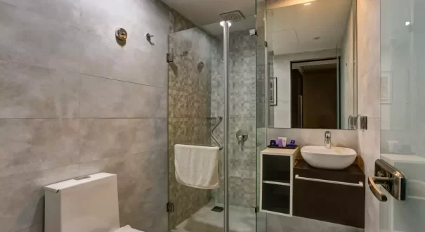 هتل آوینا قشم