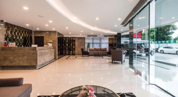 SURE STAY PLUS HOTEL