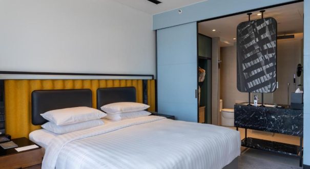 COURTYARD BY MARRIOTT HOTEL