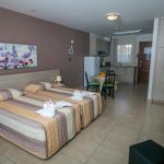 CRYSTALLO APARTMENT HOTEL