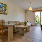 ANTONIS G APARTMENT HOTEL