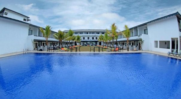 RATHNA BEACH RESORT HOTEL