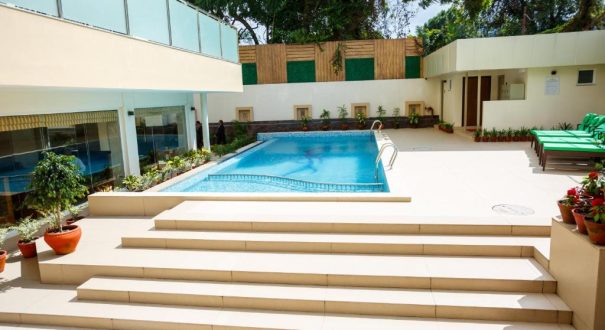 CROWNE IMPERIAL HOTEL