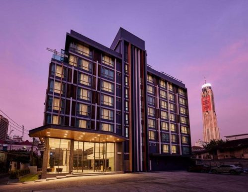 PURE ELEVEN HOTEL