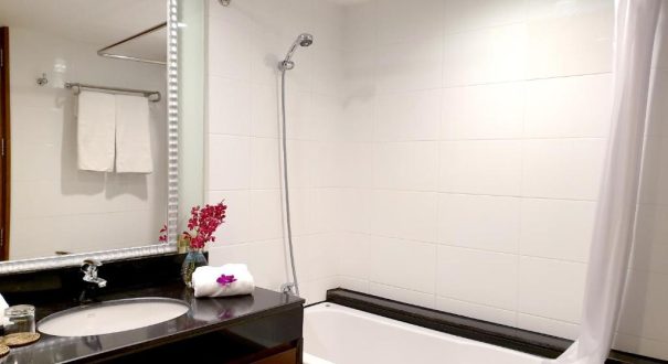 FURAMA XCLUSIVE SATHORN HOTEL