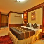 CONVENIENT PARK HOTEL