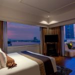 RAMADA PLAZA BY WYNDHAM MENAM RIVERSIDE HOTEL
