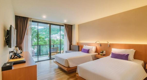 THE LUNAR PATONG HOTEL