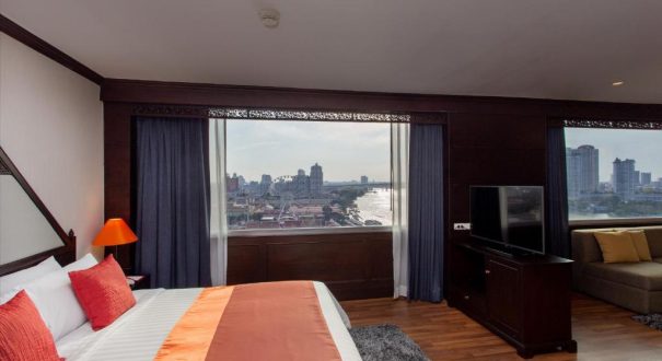 RAMADA PLAZA BY WYNDHAM MENAM RIVERSIDE HOTEL