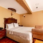PEAK STAR HOTEL