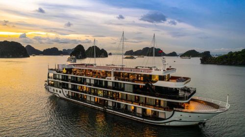 LA REGINA GRAND CRUISE