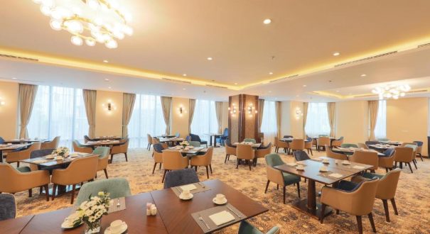 GRAND VISTA HOTEL