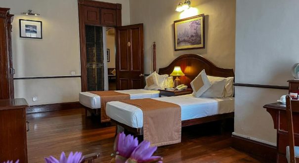 QUEEN'S HOTEL KANDY