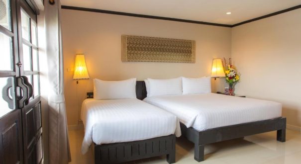 GOLDEN TULIP ESSENTIAL HOTEL