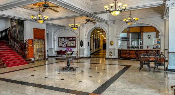 QUEEN'S HOTEL KANDY