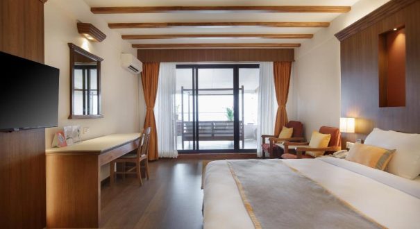 CLUB HIMALAYA HOTEL
