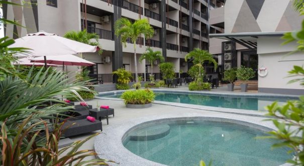 GOLDEN TULIP ESSENTIAL HOTEL
