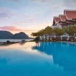 THE WESTIN RESORT HOTEL