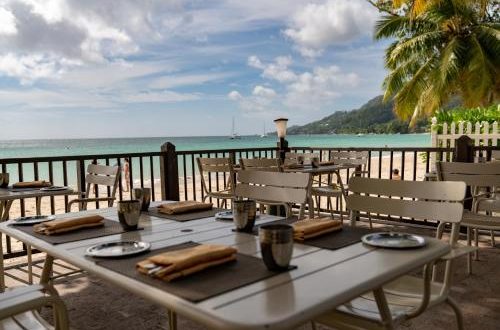 CORAL STRAND SMART CHOICE HOTEL