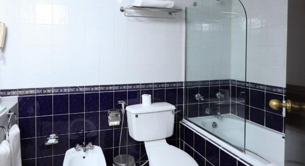 AAVRI HOTEL