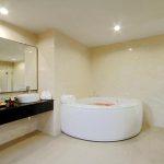 KATA SEA BREEZE HOTEL