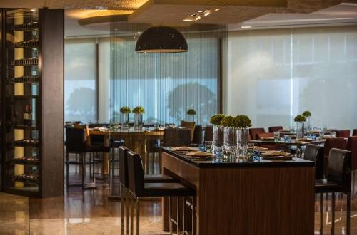 RADISSON YANGTZE SHANGHAI HOTEL