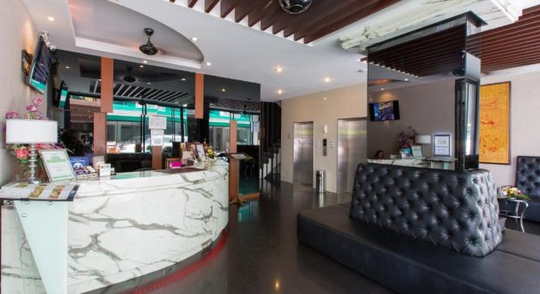 HEMINGWAYS SILK HOTEL