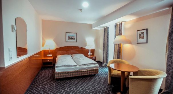SHODLIK PALACE HOTEL