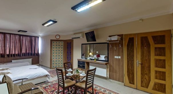 هتل زنده رود