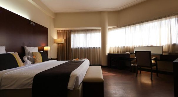AAVRI HOTEL