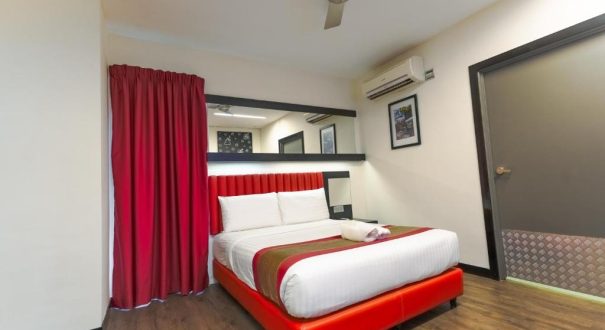 LAZDANA HOTEL