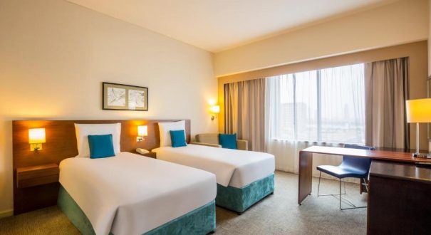 NOVOTEL DEIRA CREEKSIDE HOTEL