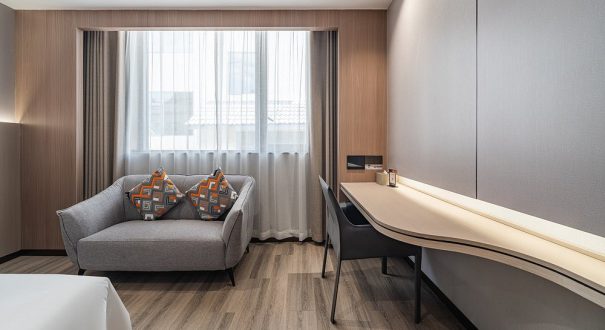 NEW WEST STREET HOTEL