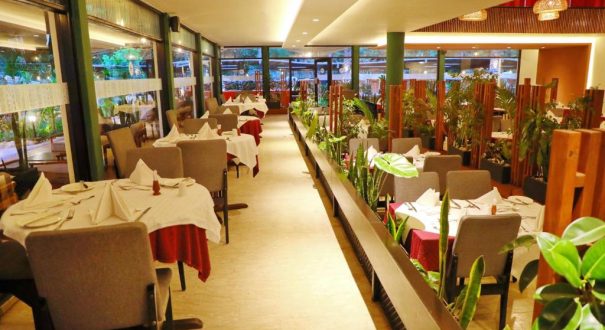 BOULEVARD HOTEL