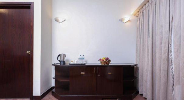 AAVRI HOTEL