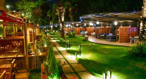 BOULEVARD HOTEL