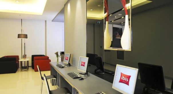 IBIS SUKHUMVIT NANA HOTEL