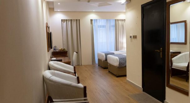 VENDOME PLAZA HOTEL