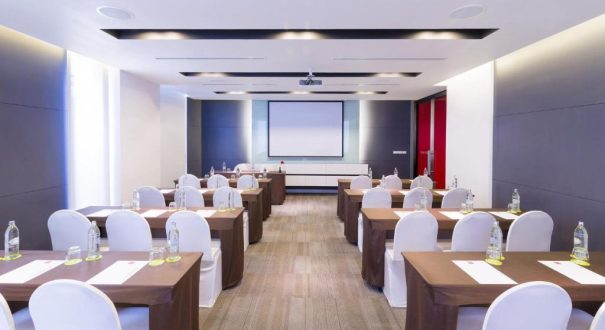 IBIS SUKHUMVIT NANA HOTEL