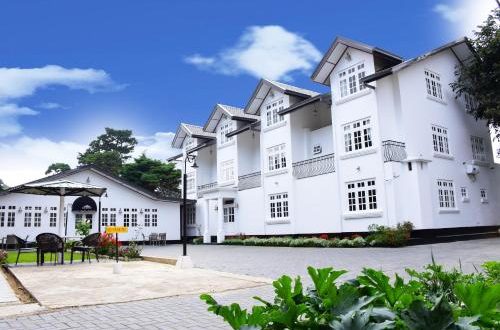 MIRAGE KINGS COTTAGE HOTEL