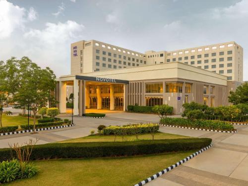 NOVOTEL JAIPUR HOTEL