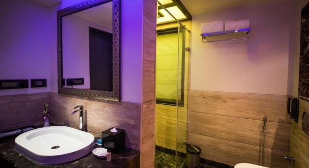 PLANET HOLLYWOOD HOTEL
