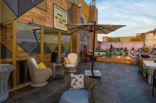 RAMADA BY WYNDHAM PERA HOTEL