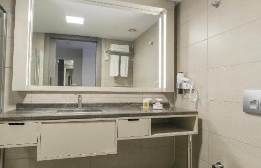 RAMADA PLAZA BY WYNDHAM IZMIR HOTEL