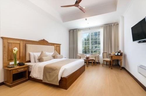 ARALIYA RED HOTEL